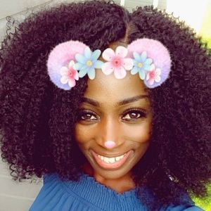 Meet your Posher, Jeanine